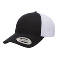 variant:Black/White:collection-default