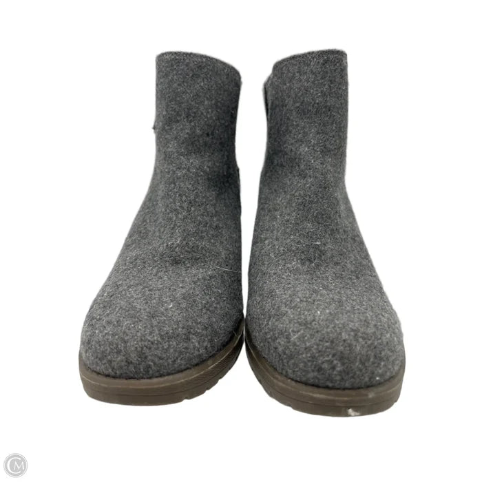 Boots Ankle Heels By Dr Scholls In Grey, Size: 9.5