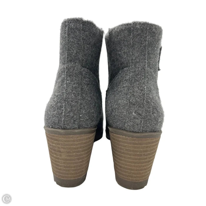 Boots Ankle Heels By Dr Scholls In Grey, Size: 9.5
