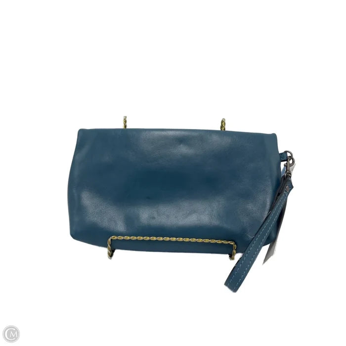 Clutch / Wristlet Designer By Patricia Nash