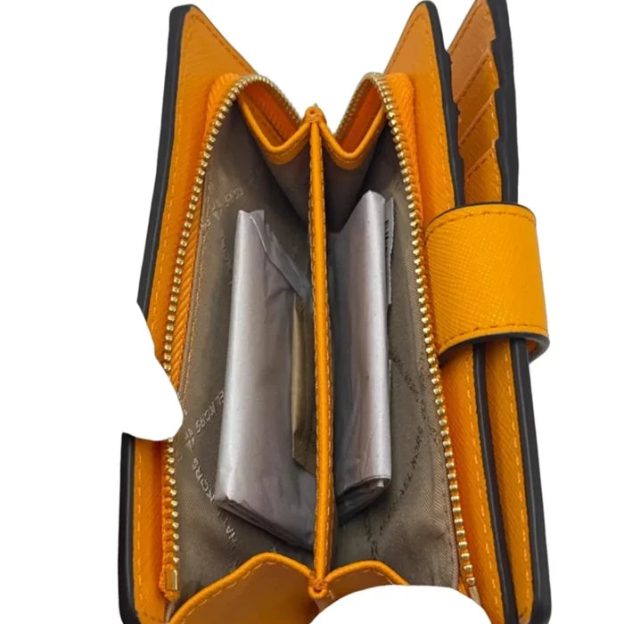 Like New! Wallet Designer By Michael Kors