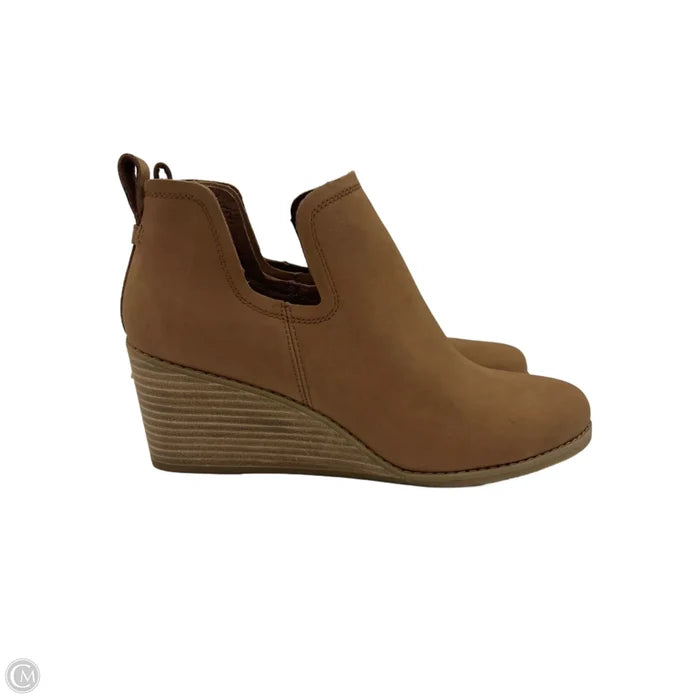 Shoes Heels Wedge By Toms In Tan, Size: 10