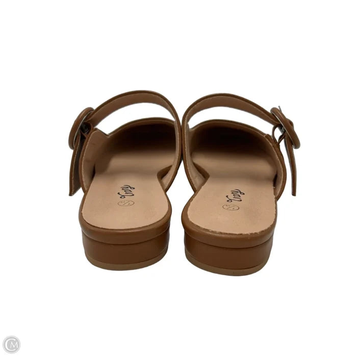 Slides / Flats By Trary In Brown, Size: 7