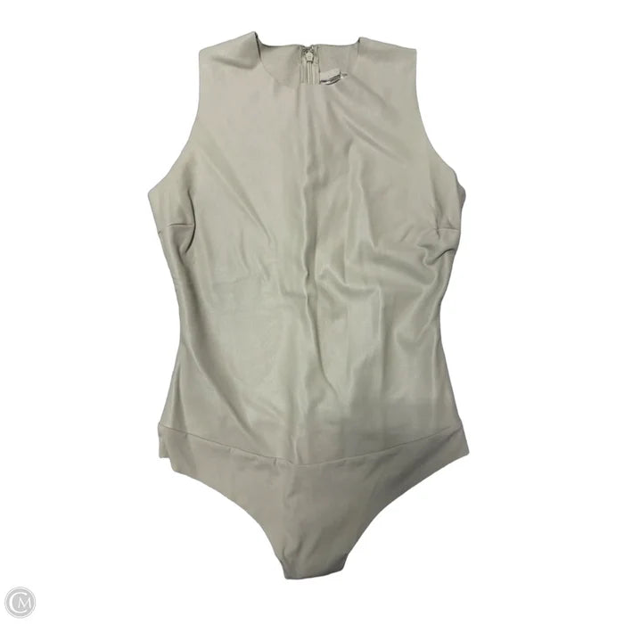 Top Sleeveless By Skims In Beige, Size: M