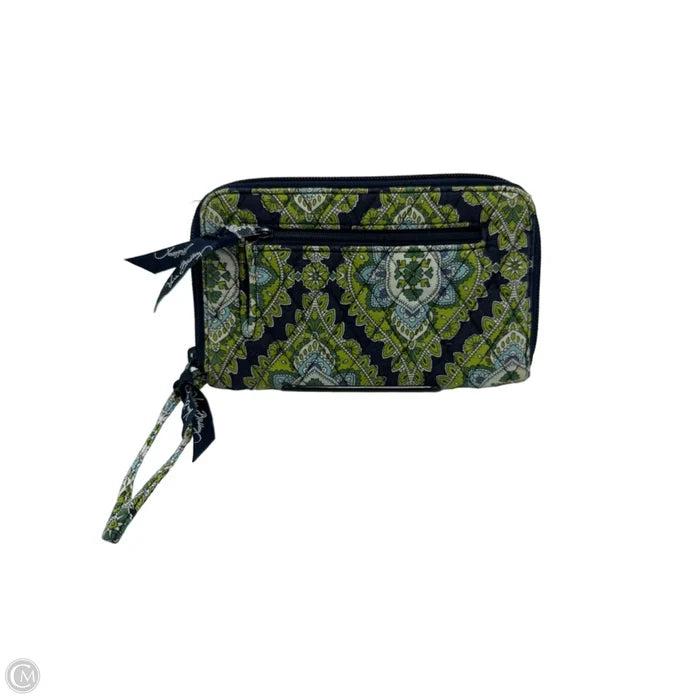 Wristlet / Wallet By Vera Bradley